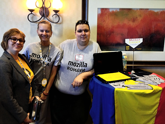 Marcela Oniga along with Alina Mierlus and Alex Lakatos at the Mozilla Romania booth during the World Fair, Mozilla Summit 2013.